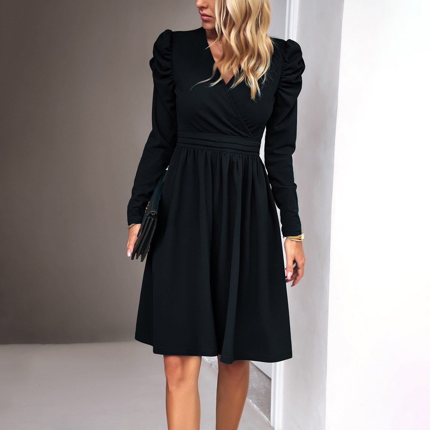 Fashion V-Neck Long Sleeve Dress