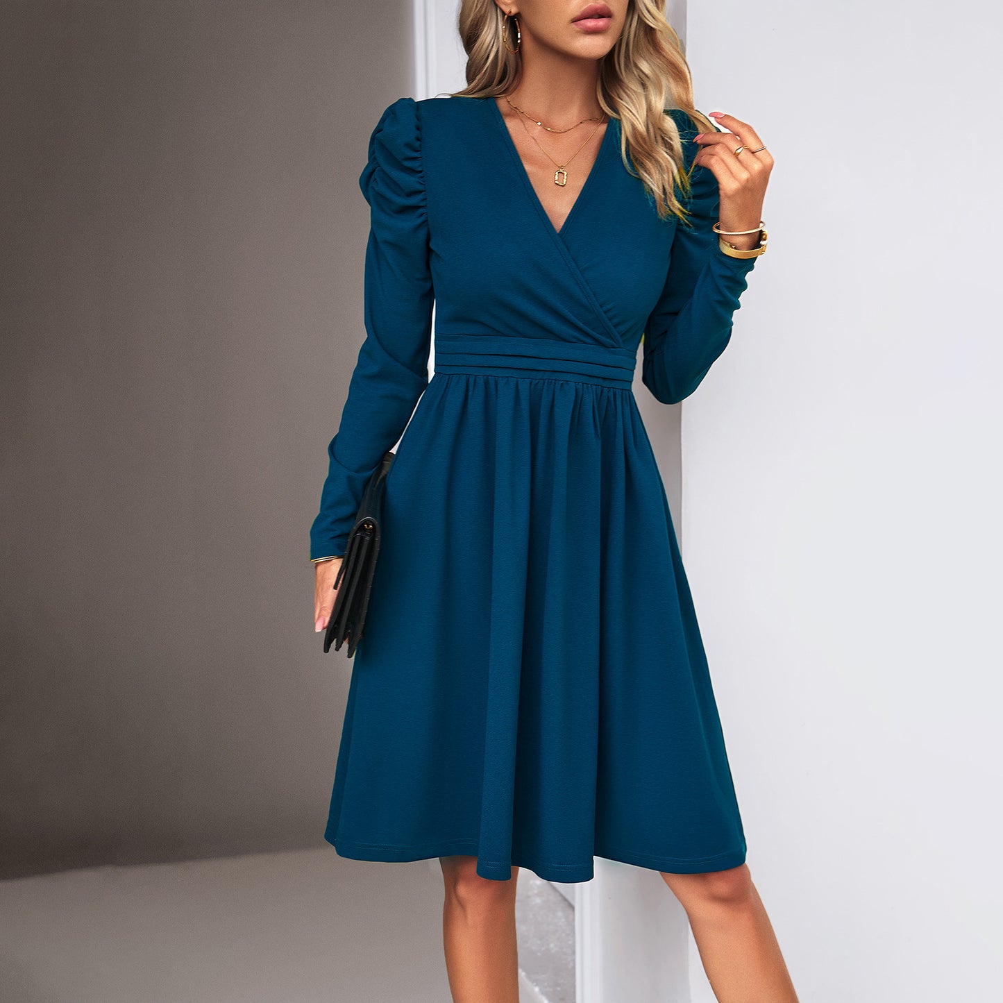 Fashion V-Neck Long Sleeve Dress