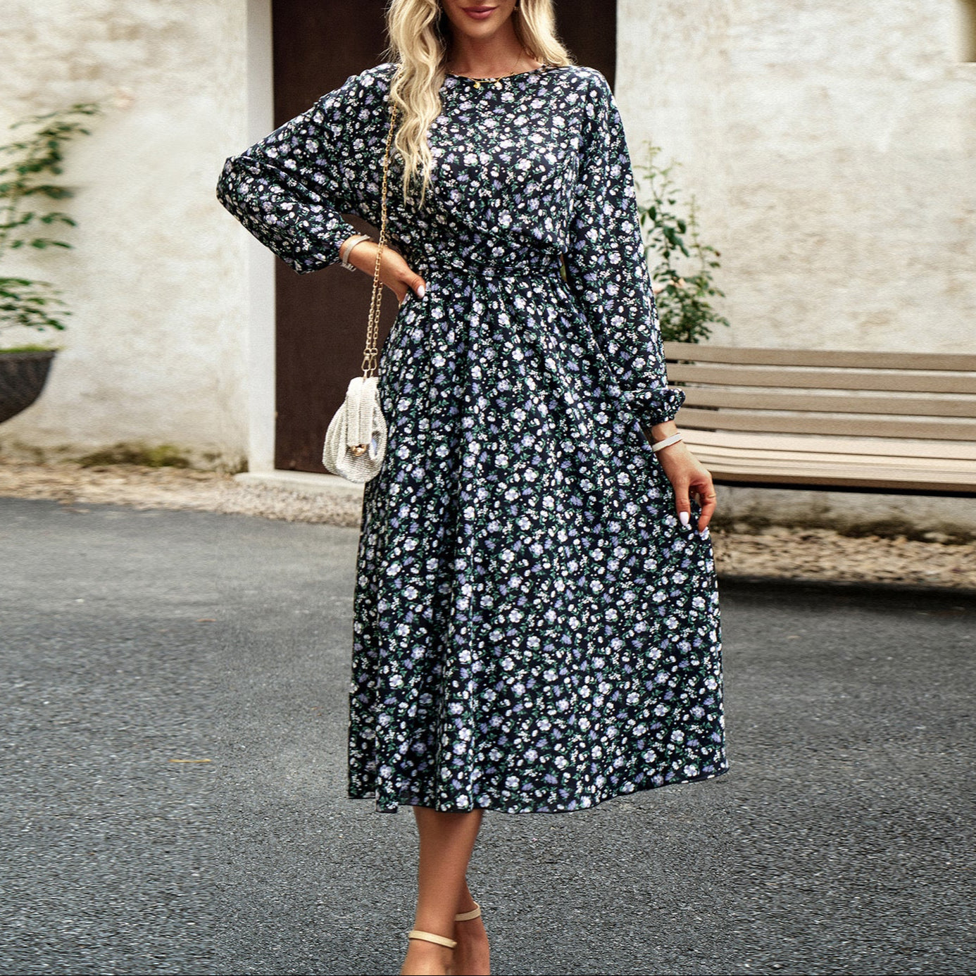 Fashion Temperament Round Neck Dress