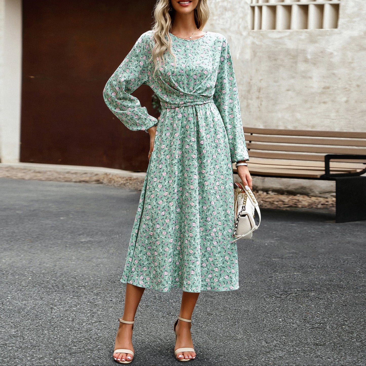 Fashion Temperament Round Neck Dress