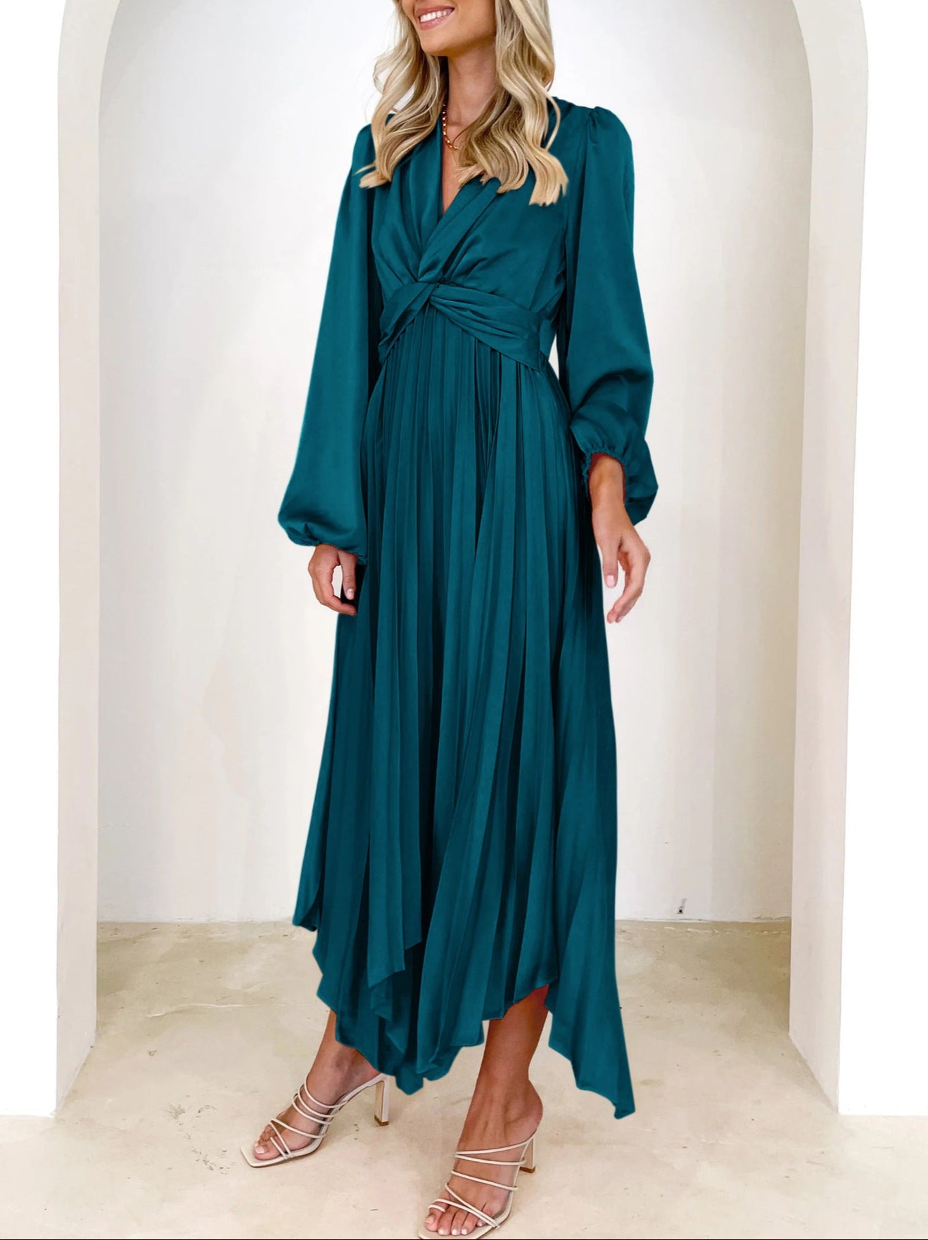 Fashion Irregular Long Sleeve Dress