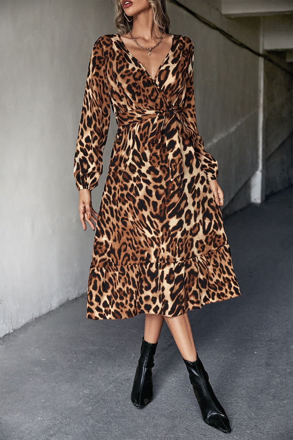 Fashion Classic Cross V-Neck Midi Dress