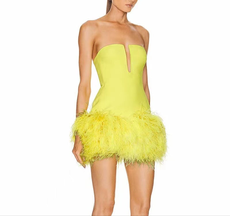 Fashion Deep V Strapless Ostrich Feather Hip-Wrapped Mini Dress